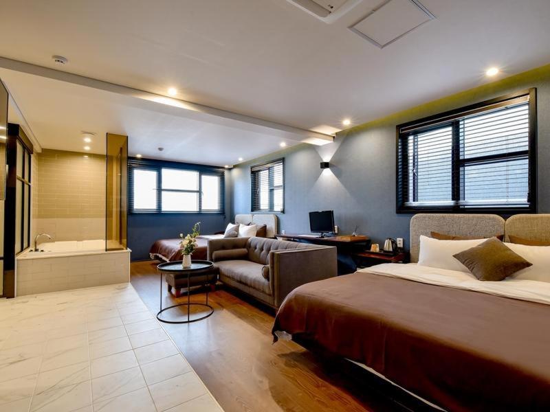 Brown Dot Yangjeong Busan Exterior foto